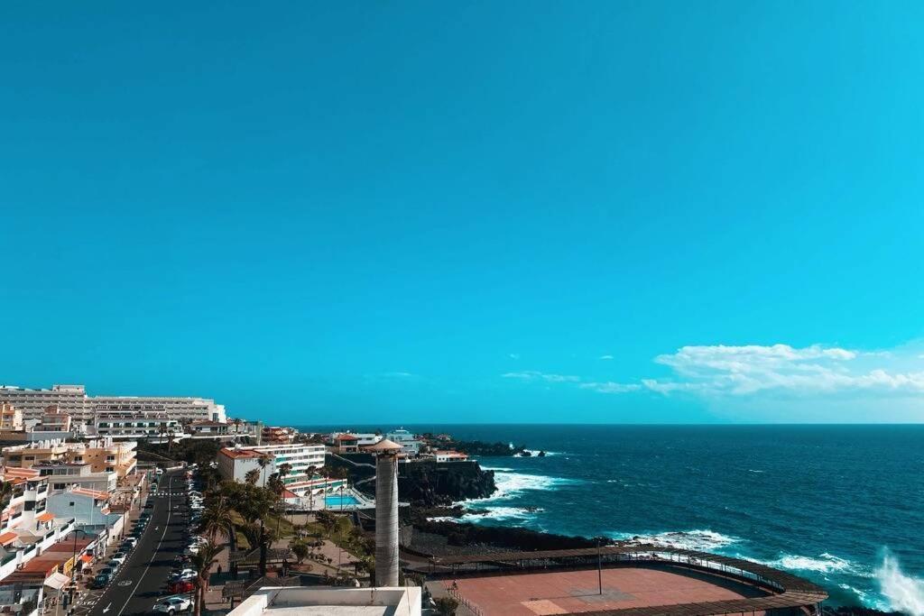 Large 90M2 Canary Apartment, Nice View, Location ! Puerto de Santiago  Kültér fotó