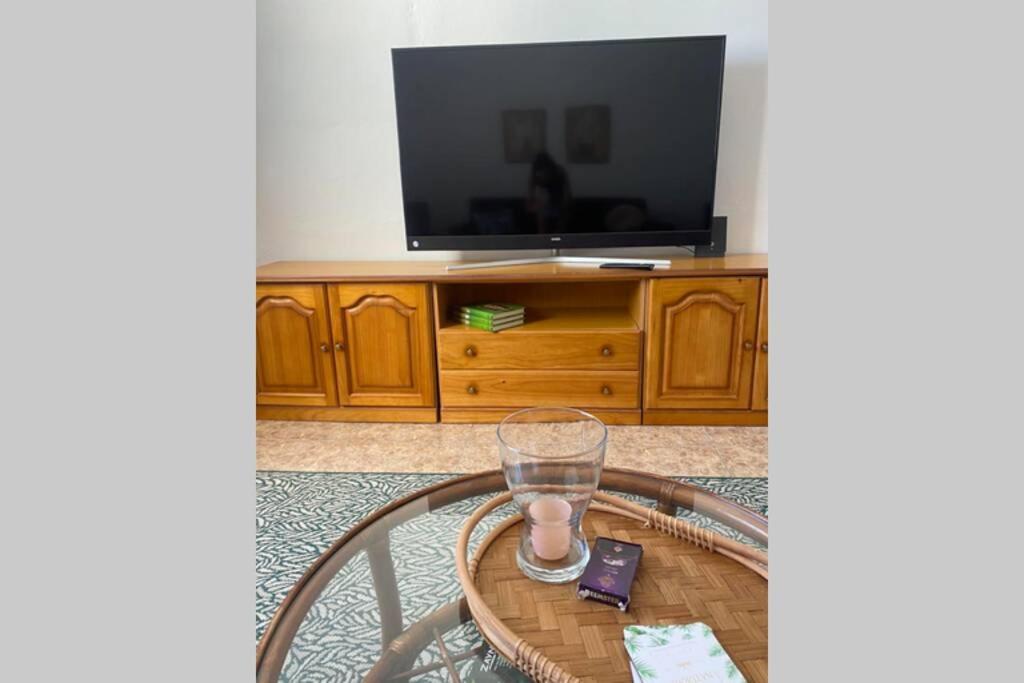 Large 90M2 Canary Apartment, Nice View, Location ! Puerto de Santiago  Kültér fotó
